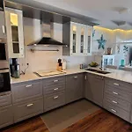 بيت للعطل Haus Mit Meerblick By Interhome *